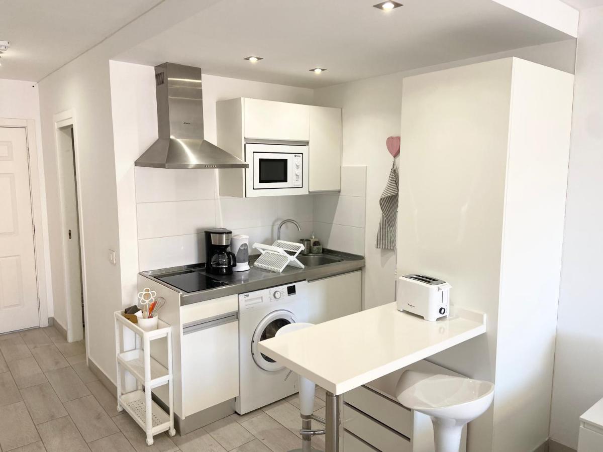 Top Floor, Panoramic Studio, Heated Pool Los Cristianos  Buitenkant foto